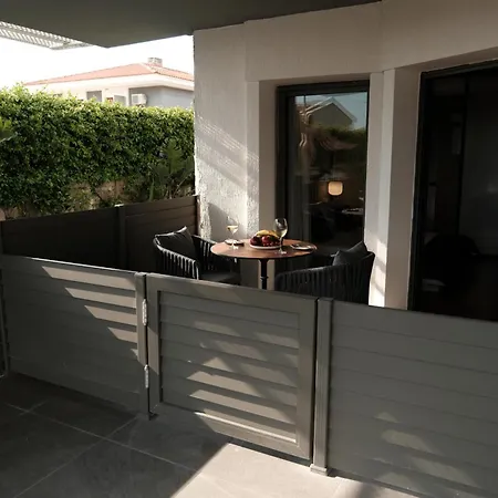 Qzen House Alacati ホテル