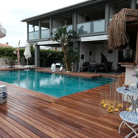 Q-zen House Alacati ホテル *